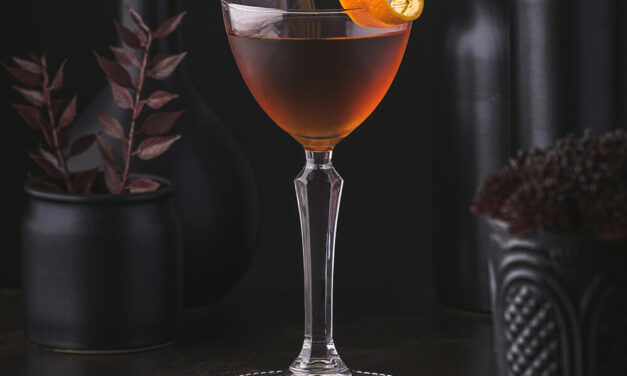 Adonis Cocktail: Sherry and Vermouth in a Broadway-Classic